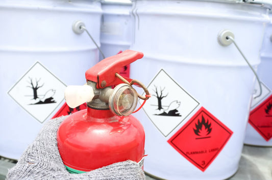 The label you cannot improvise: what the law demands and what it costs to ignore it